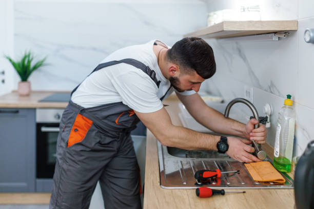 Best Emergency Plumber  in East Aurora, NY